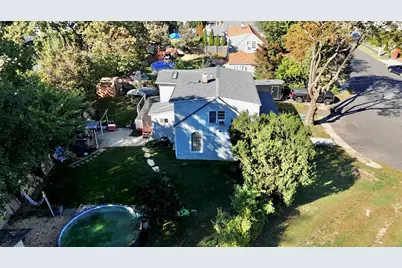 53 Beverly Drive, Bridgeport, CT 06610 - Photo 9