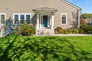 709 Championship Drive, Oxford, CT 06478 - Photo 7