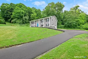 12 Cel Bret Dr, Danbury, CT 06810 - Photo 3