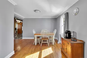 271 W River St, Milford, CT 06461 - Photo 9