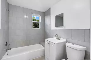 20 Coe St, Waterbury, CT 06704 - Photo 15