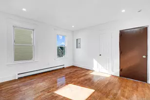 20 Coe St, Waterbury, CT 06704 - Photo 7