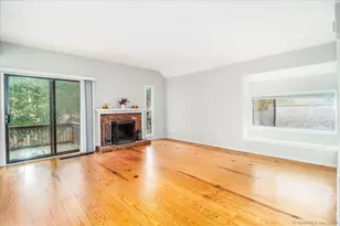 487 Heritage Vlg, Southbury, CT 06488 - Photo 9