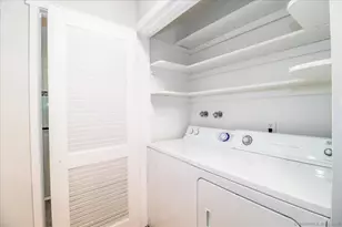 487 Heritage Vlg, Southbury, CT 06488 - Photo 17