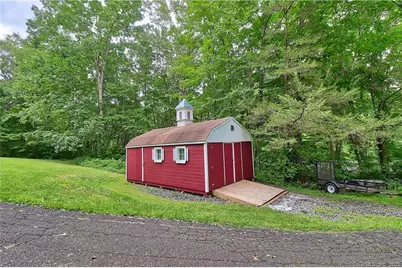 369 Strongtown Road, Southbury, CT 06488 - Photo 37