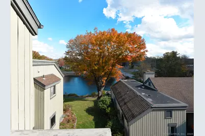 44 Heritage Village #F, Southbury, CT 06488 - Photo 17