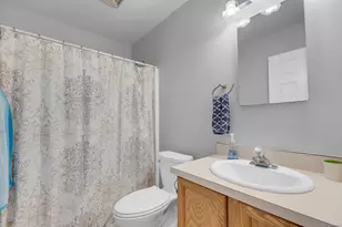 943 Mt Vernon Rd, Southington, CT 06489 - Photo 25