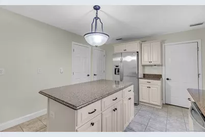 943 Mount Vernon Road, Southington, CT 06489 - Photo 17