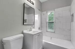 43 Seyms St, Hartford, CT 06120 - Photo 5