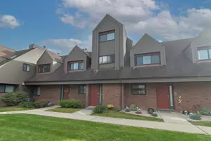 48 Montoya Dr, Branford, CT 06405 - Photo 25