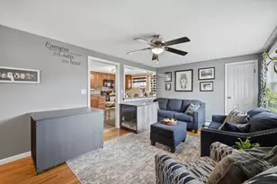 32 Magnolia Dr, Enfield, CT 06082 - Photo 7