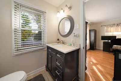 36 Ford Street, Hamden, CT 06517 - Photo 17