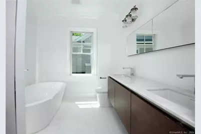 1 Home Place #B, Greenwich, CT 06830 - Photo 17