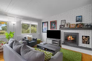 21 Farview Ave, Old Saybrook, CT 06475 - Photo 5