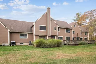 11 Mallard Cir, Simsbury, CT 06081 - Photo 31