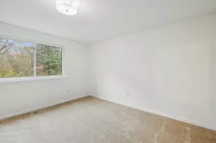 11 Mallard Cir, Simsbury, CT 06081 - Photo 23