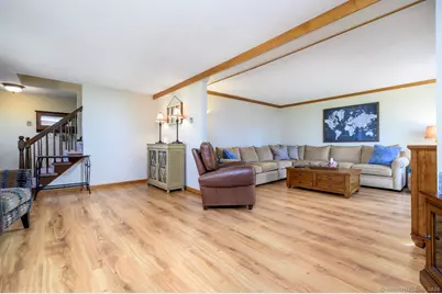 36 Donohue Drive, Norwalk, CT 06851 - Photo 5