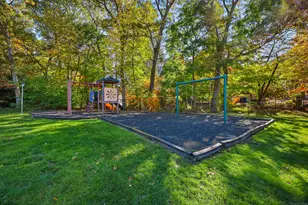 34 Sunrise Hill Rd, Norwalk, CT 06851 - Photo 23