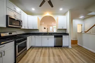 1 Munson Dr, Wallingford, CT 06492 - Photo 9