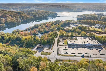 620 Norwich New London Turnpike, Montville, CT 06382 - Photo 9