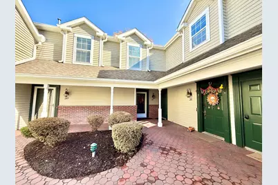 283 Mayfield Drive #283, Trumbull, CT 06611 - Photo 3