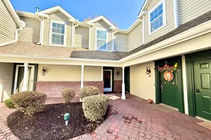 283 Mayfield Dr, Trumbull, CT 06611 - Photo 3