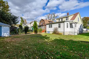 20 Meadow St, Danbury, CT 06810 - Photo 11