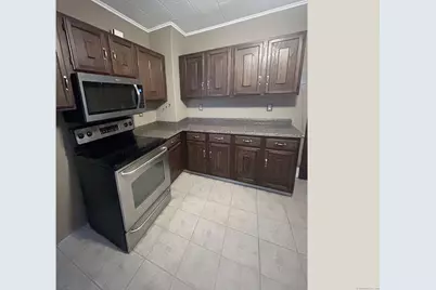 35 Hewey Street, Waterbury, CT 06708 - Photo 3