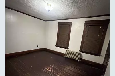 35 Hewey Street, Waterbury, CT 06708 - Photo 5