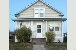 35 Hewey St, Waterbury, CT 06708 - Photo 1