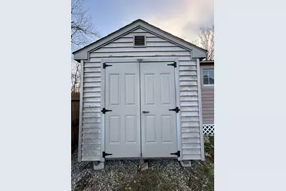 11 West Street, East Hampton, CT 06424 - Photo 33