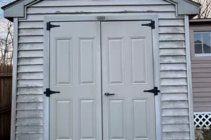 11 West St, East Hampton, CT 06424 - Photo 33