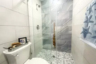 207 Bank St, New London, CT 06320 - Photo 9