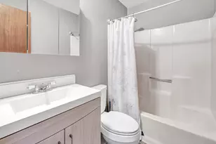 155 Short Beach Rd, Stratford, CT 06615 - Photo 9