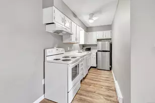 155 Short Beach Rd, Stratford, CT 06615 - Photo 5