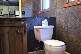 489 Wolcott St, Bristol, CT 06010 - Photo 17