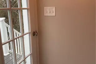 51 Front St, Groton, CT 06340 - Photo 5