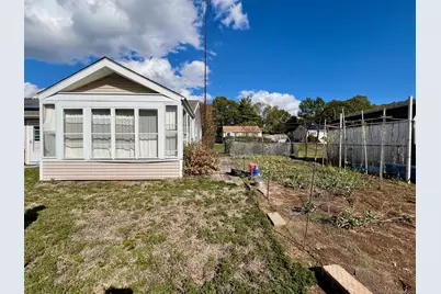 12 Corbin Road, East Haven, CT 06512 - Photo 23