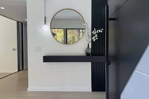 11 Coachman Ln, Woodbridge, CT 06525 - Photo 3