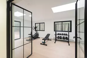 11 Coachman Ln, Woodbridge, CT 06525 - Photo 21