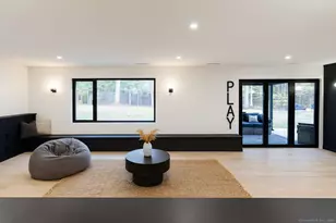 11 Coachman Ln, Woodbridge, CT 06525 - Photo 27