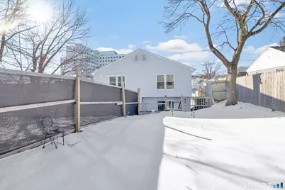 936 Lindley Street, Bridgeport, CT 06606 - Photo 31
