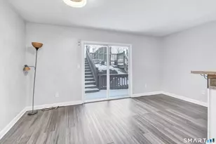 936 Lindley St, Bridgeport, CT 06606 - Photo 11