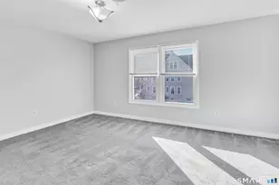 936 Lindley St, Bridgeport, CT 06606 - Photo 13