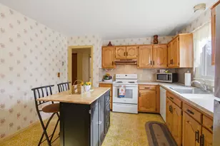 128 Pond Ln, Manchester, CT 06042 - Photo 15