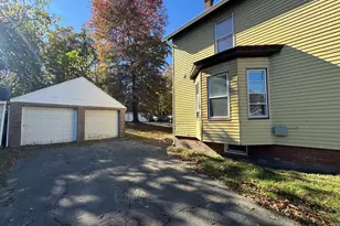 75 Cleveland Ave, Hartford, CT 06120 - Photo 5