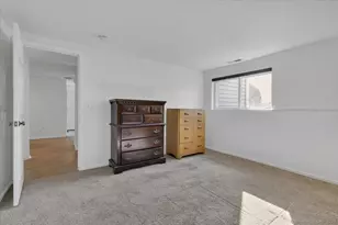 1 Wooded Heights Dr, Cromwell, CT 06416 - Photo 11