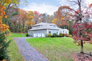 26 Silver Brook Ln, Granby, CT 06060 - Photo 3