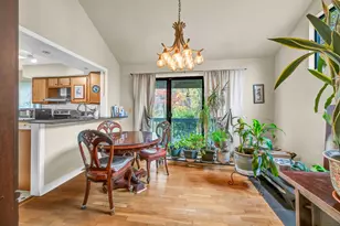 7 Hearthstone Dr, Brookfield, CT 06804 - Photo 5