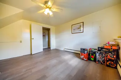 291 Frenchtown Road, Bridgeport, CT 06606 - Photo 29